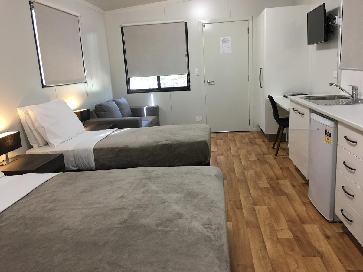 Crystal Creek Caravan Park Hotel Mutarnee Exterior foto